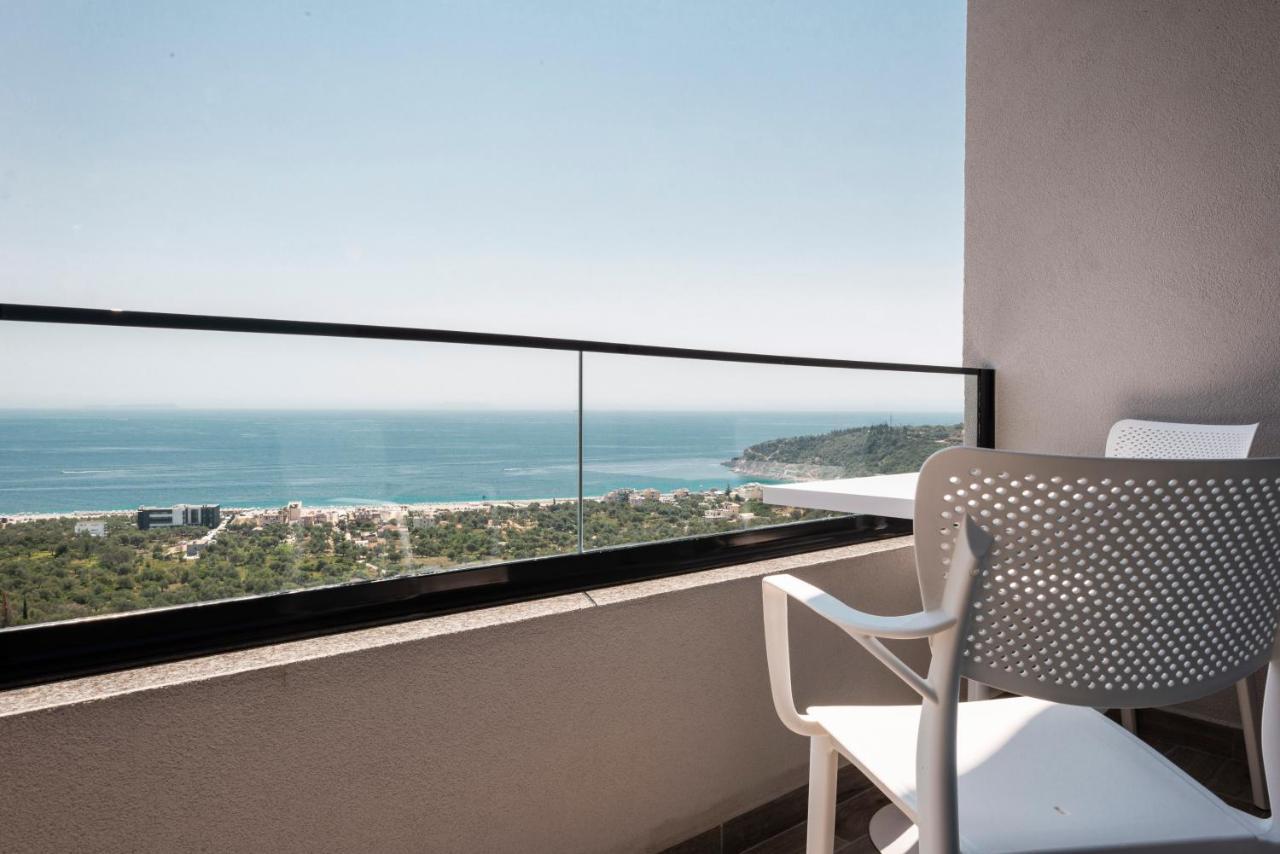 Wait 'N Sea Otel Himarë Dış mekan fotoğraf