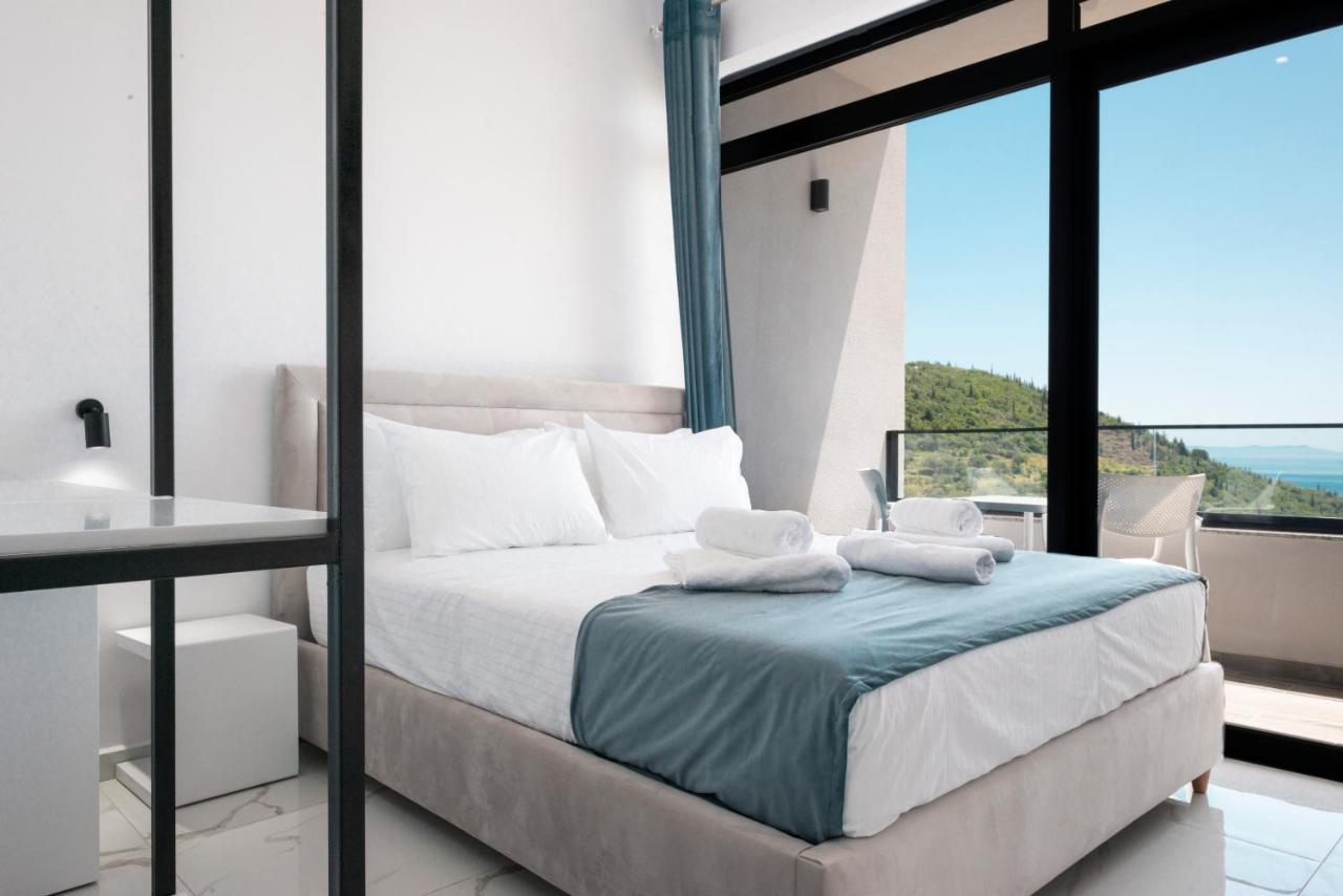 Wait 'N Sea Otel Himarë Dış mekan fotoğraf