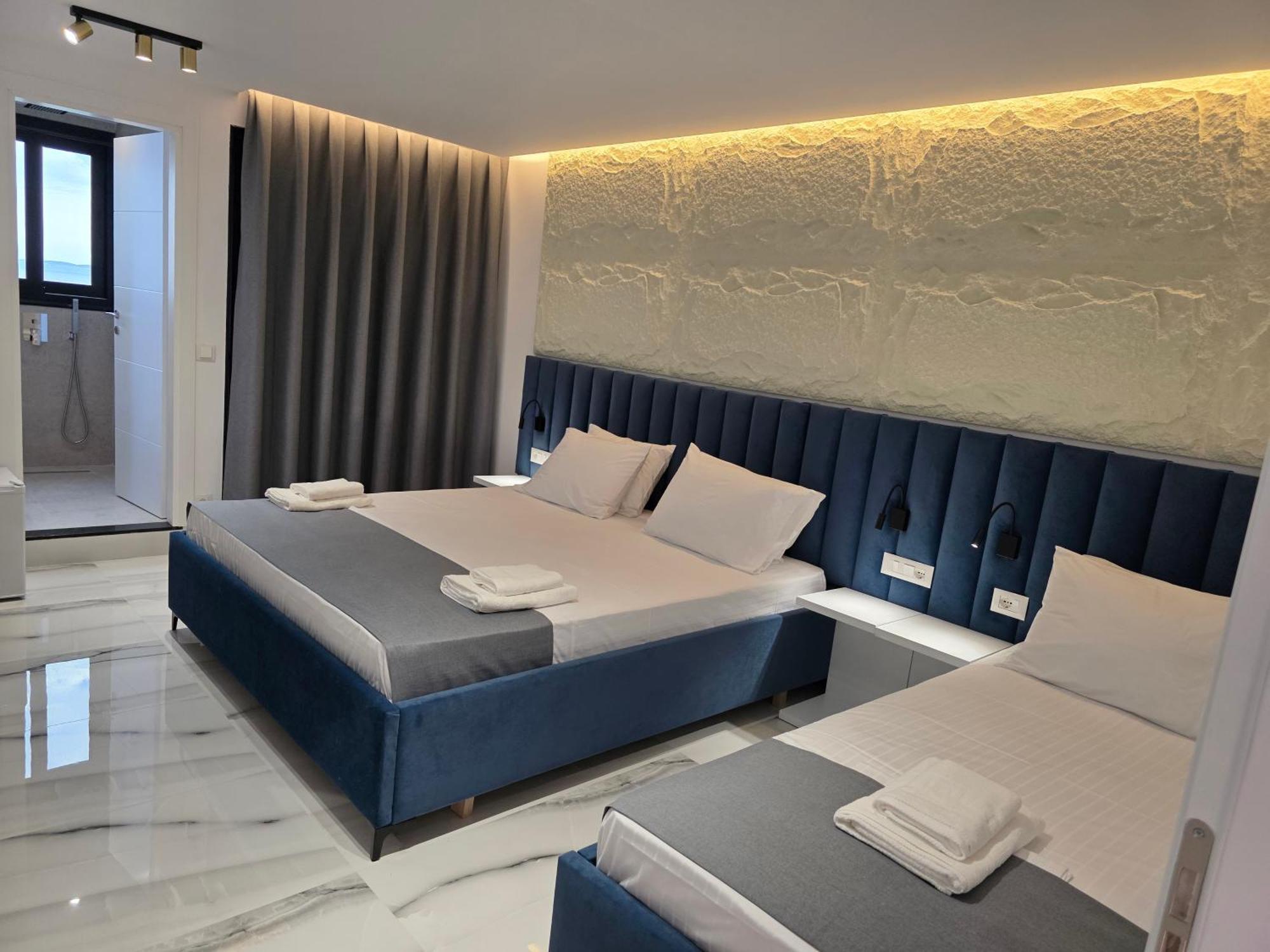 Wait 'N Sea Otel Himarë Dış mekan fotoğraf